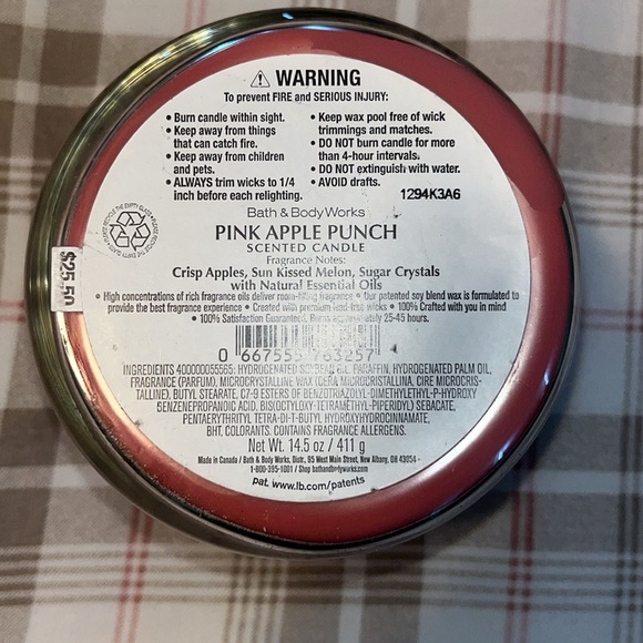 Bath and Body Works 3-wick Candle Pink Apple Punch - Picture 2 of 2